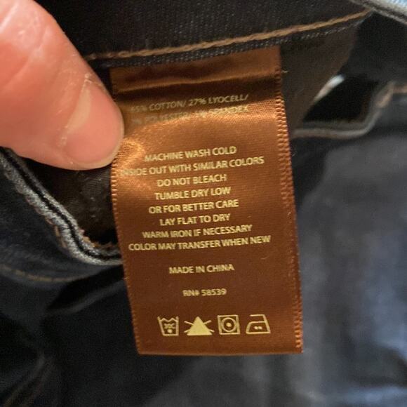 Kut from the Kloth Adele Slouchy Boyfriend Distressed Dark Blue Denim EUC Sz 4 - Picture 4 of 11